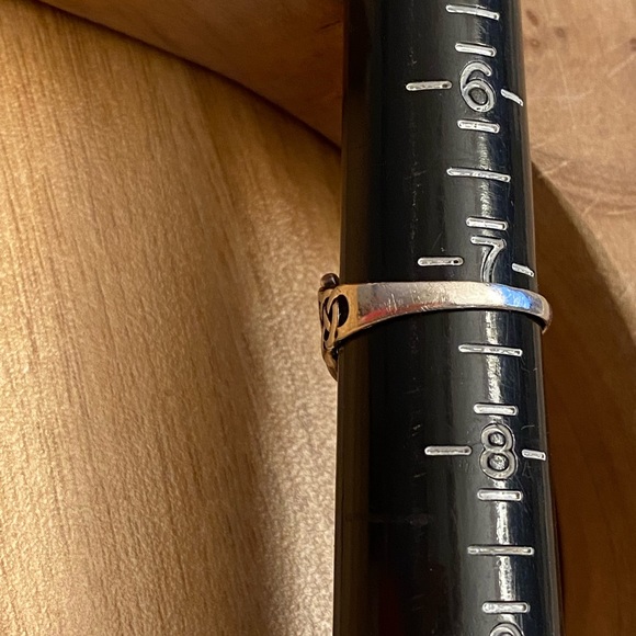 Beautiful Irish Claddagh 925 silver ring with celtic weaving - Picture 3 of 6